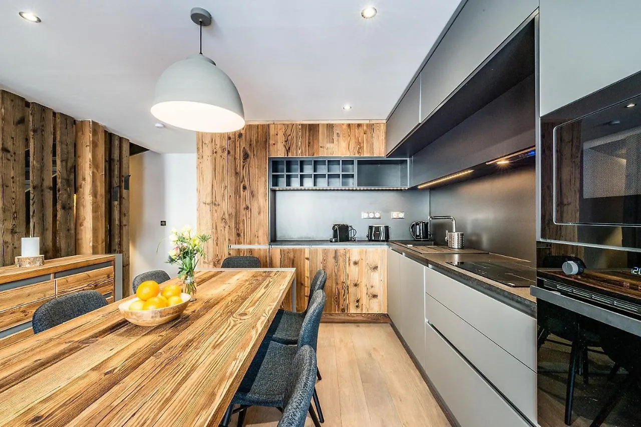 Chalet Herzog Argentiere Chamonix - By Emerald Stay 0*,  Francie