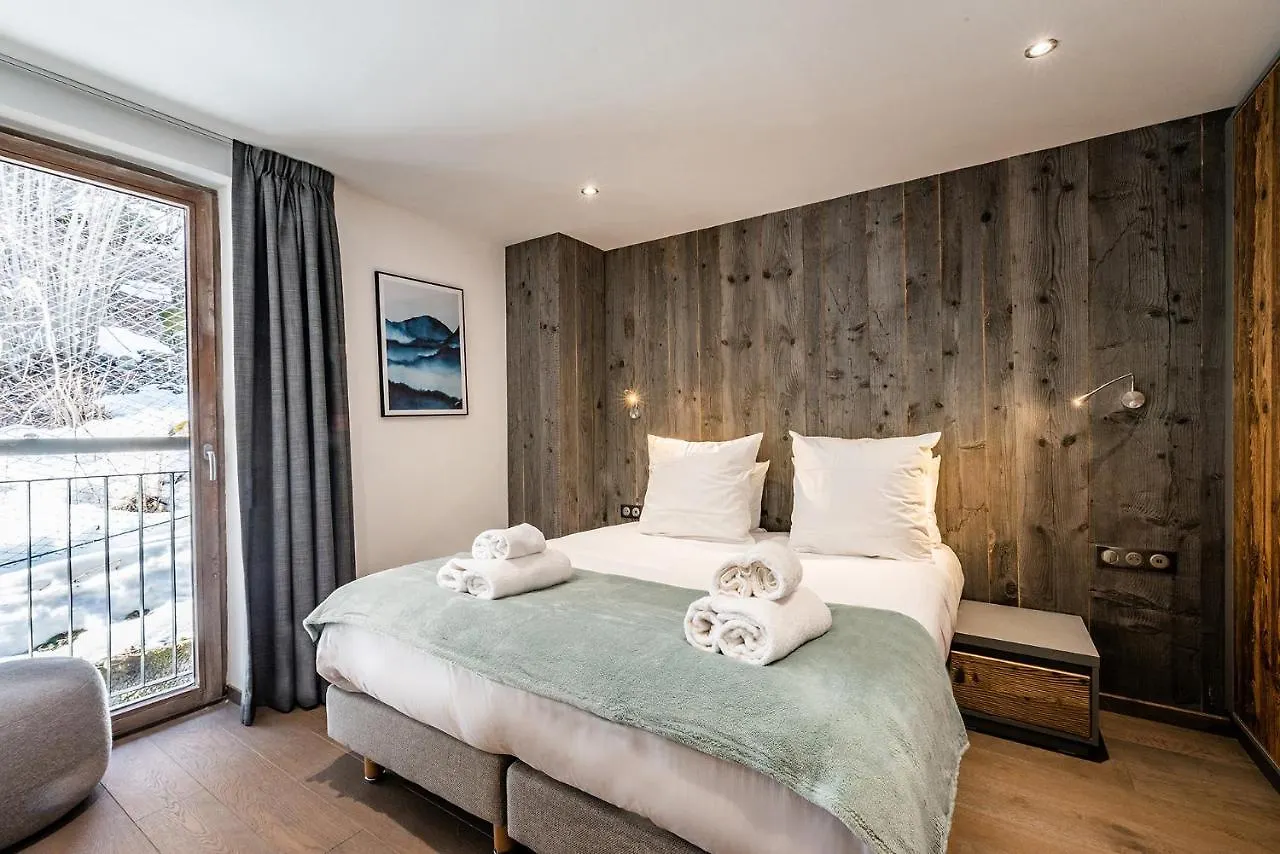 Chalet Herzog Argentiere Chamonix - By Emerald Stay