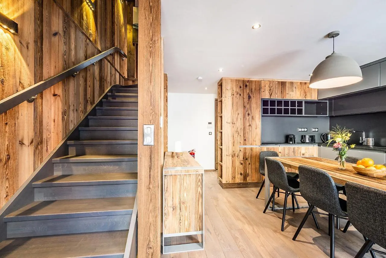 Chalet Herzog Argentiere Chamonix - By Emerald Stay